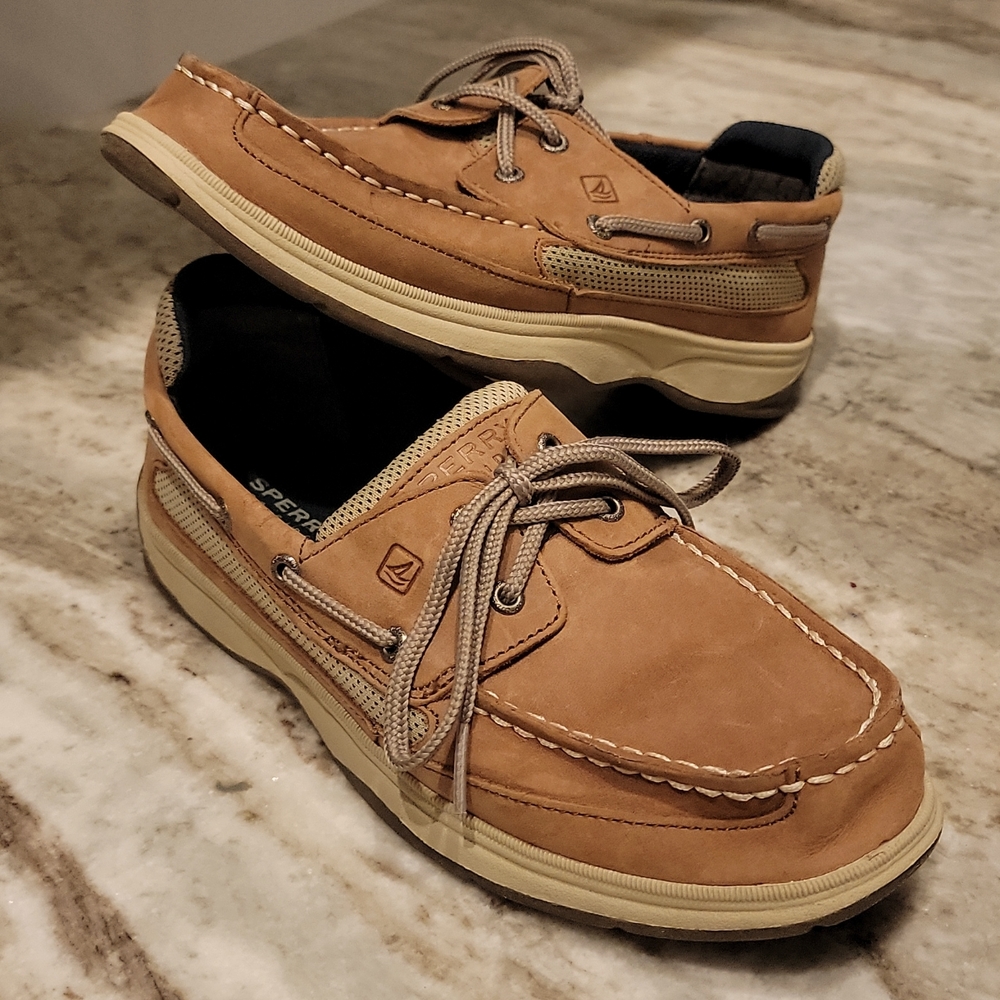 Sperry Top-Sider Boys Tan  Lanyard Boat Shoe size 6